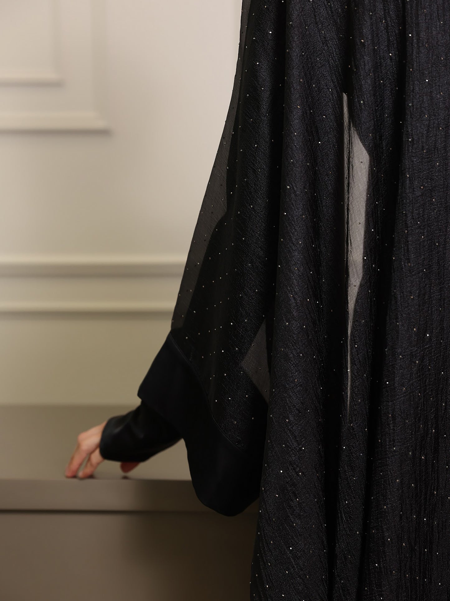 مجموعة أيما السوداء