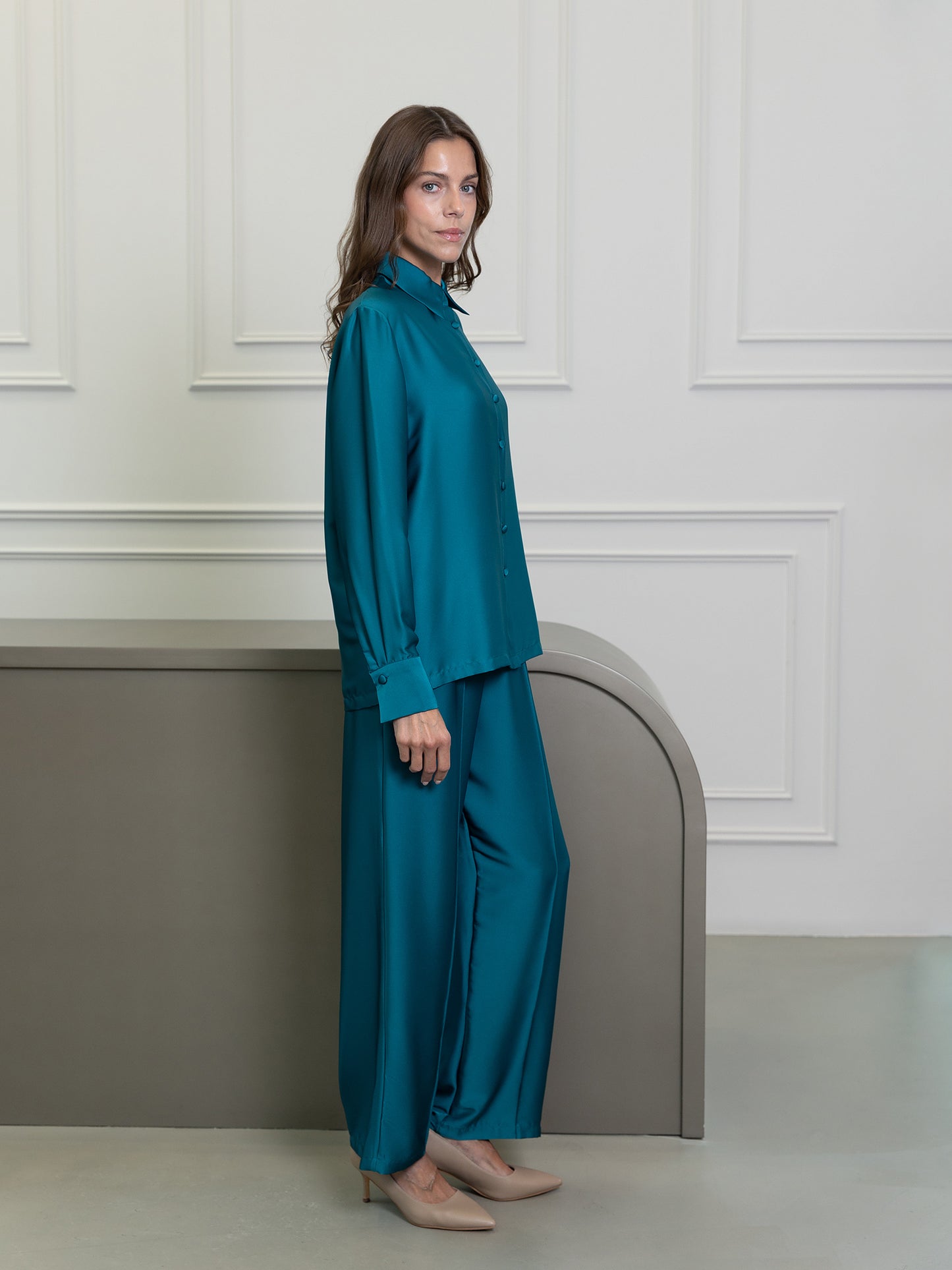 مجموعة فيورا باللون الأخضر الداكن