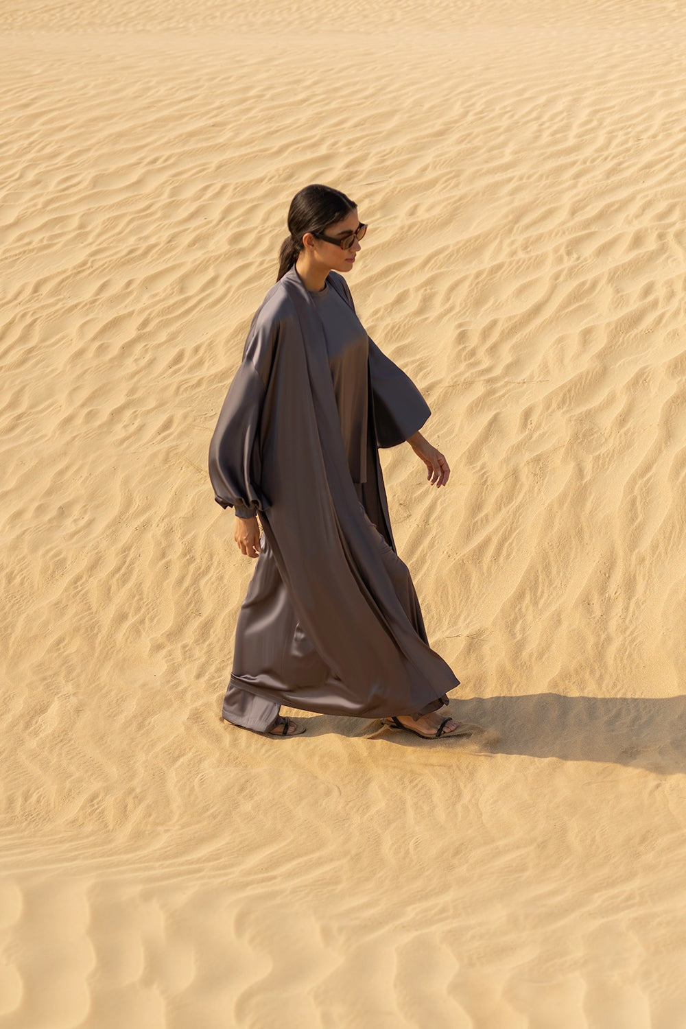 مجموعة جرس دانا الرمادي