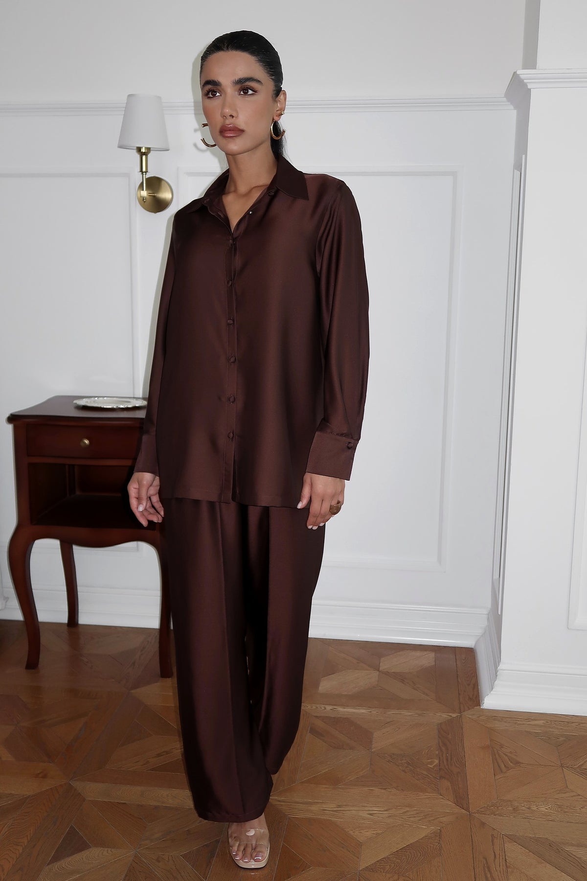 Espresso Fiora Set full length front