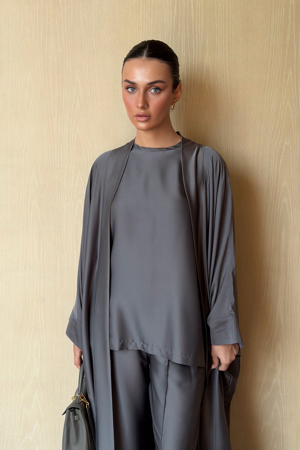 Stone Grey Dana Wide Set
