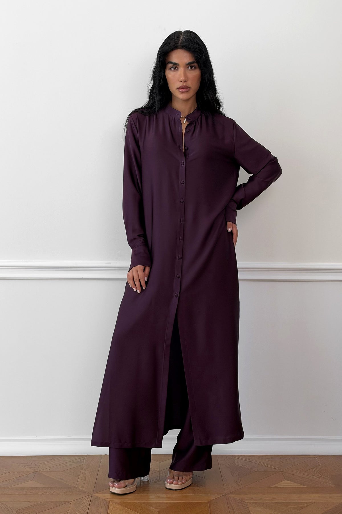 Violet Dari Set full length front