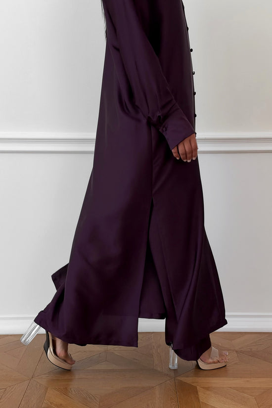 Violet Dari Set side slit in motion